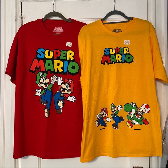 None Other - 2 Nintendo Super Mario T-Shirts